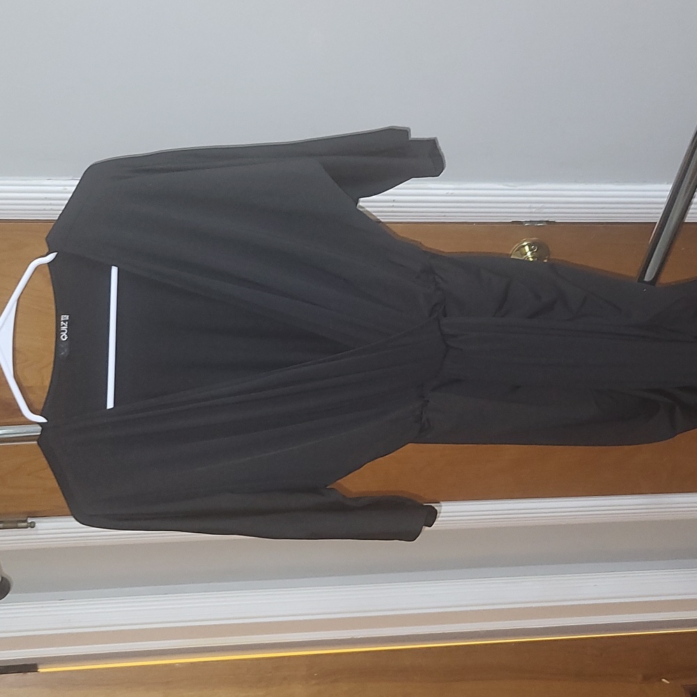 Stretchy black dress